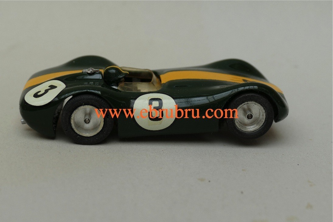 LISTER JAGUAR SCRATCHBUILT 1/32 RACE CAR SLOT