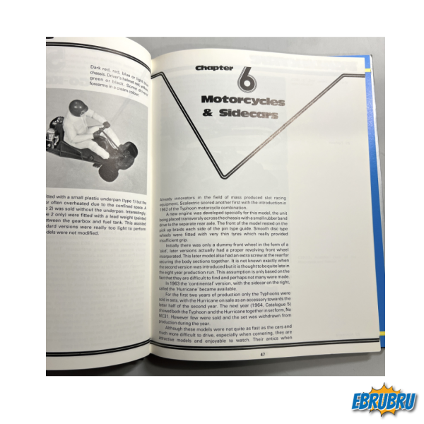 Livre Cars and equipment Fully revised new Edition SCALEXTRIC Roger Guilham