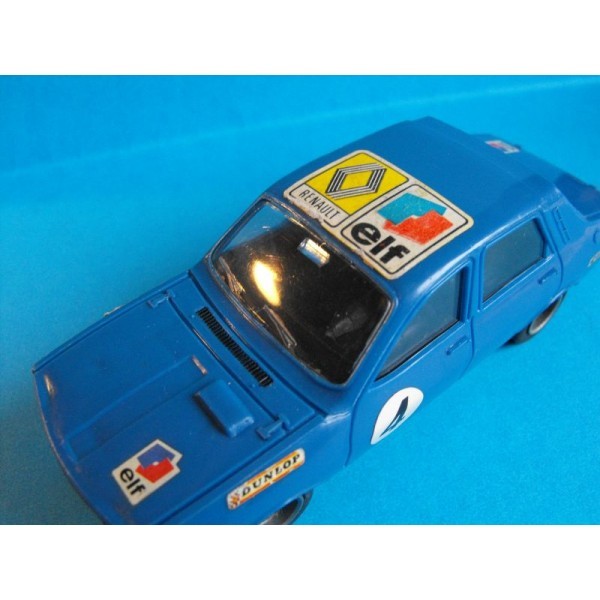 RENAULT  R 12 GORDINI SCALEXTRIC BLEU