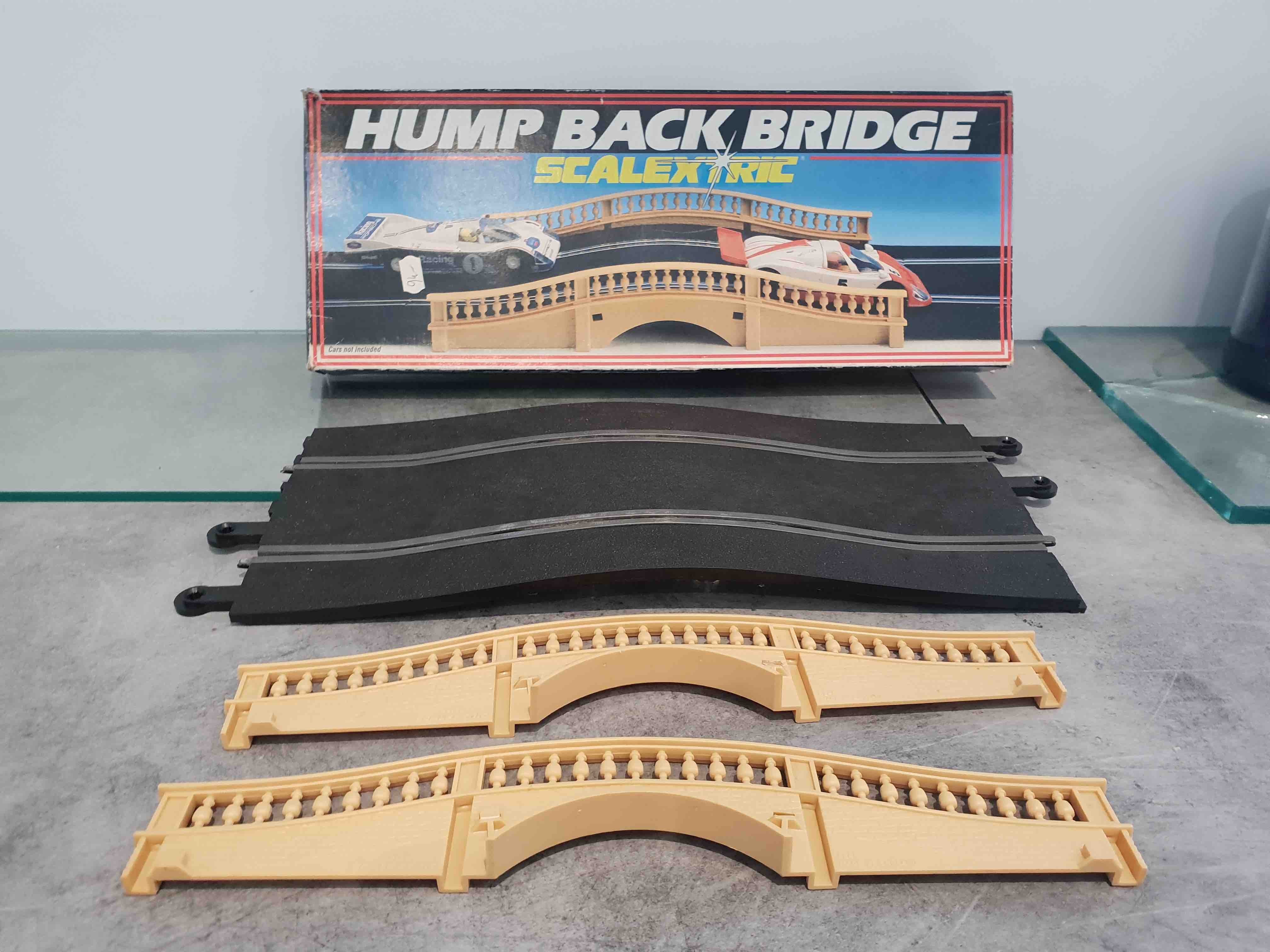 SCALEXTRIC HUMP BACK BRIDGE C 248