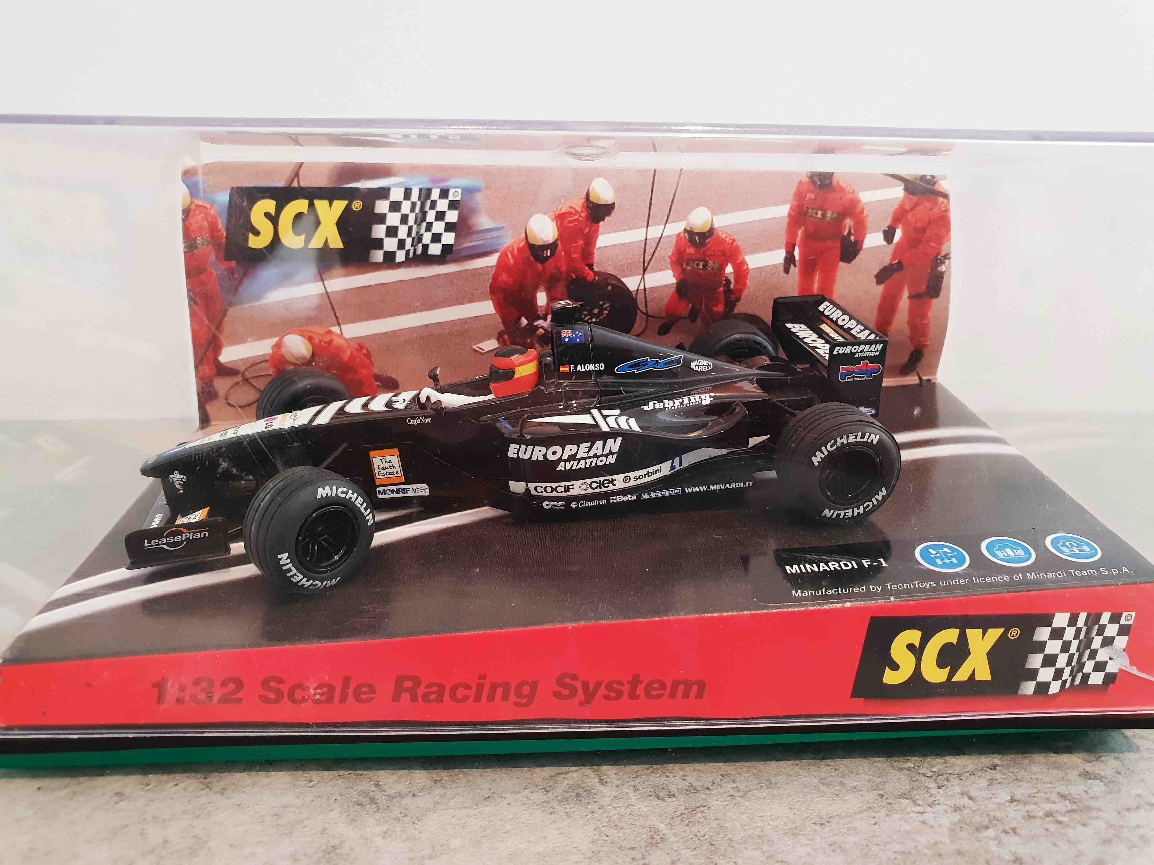 SCALEXTRIC 60700 MINARDI F1 GP AUSTRALIA  2001 ALONSO