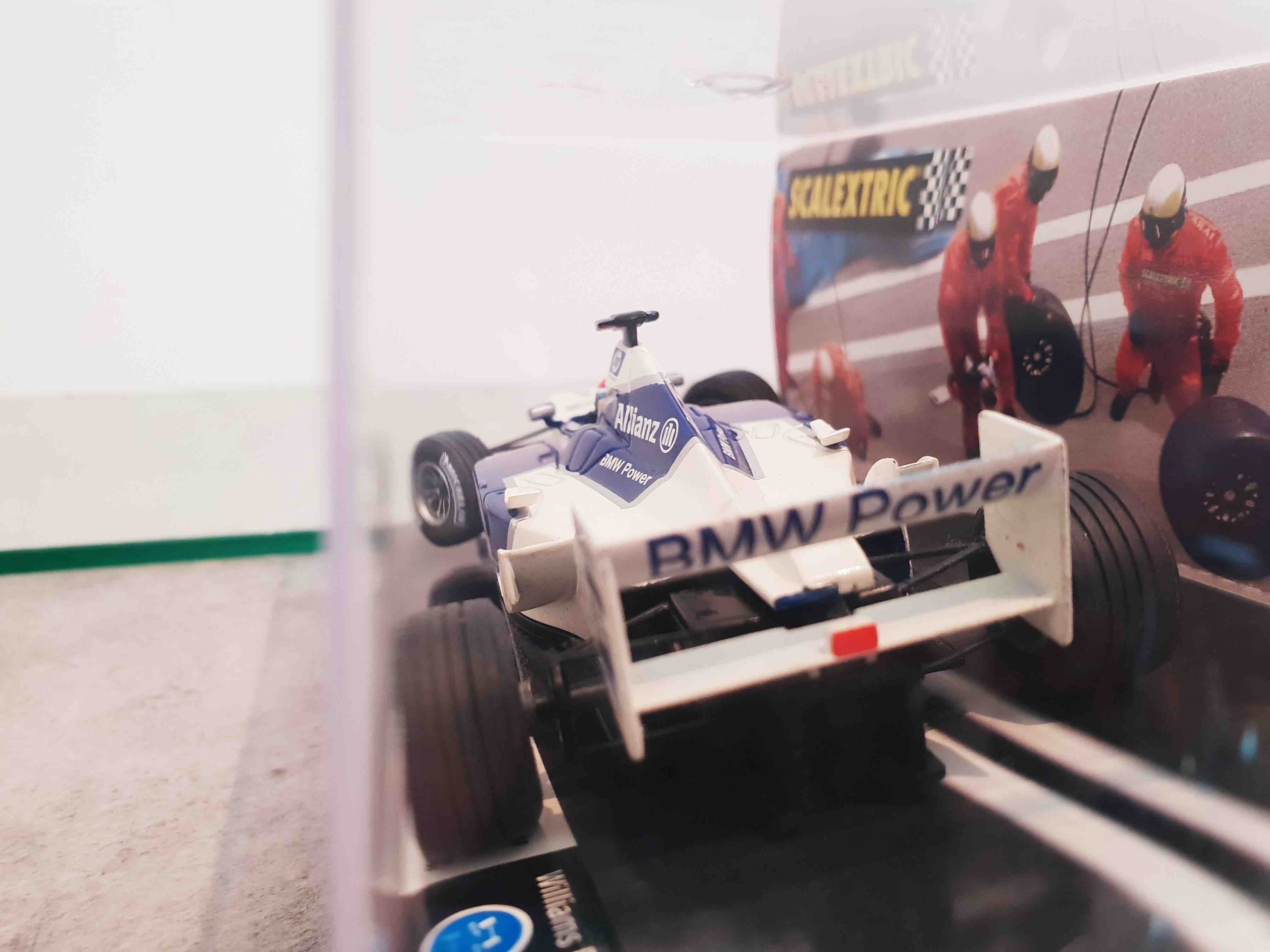 SCALEXTRIC 6108 WILLIAMS F1 GENÉ 2002