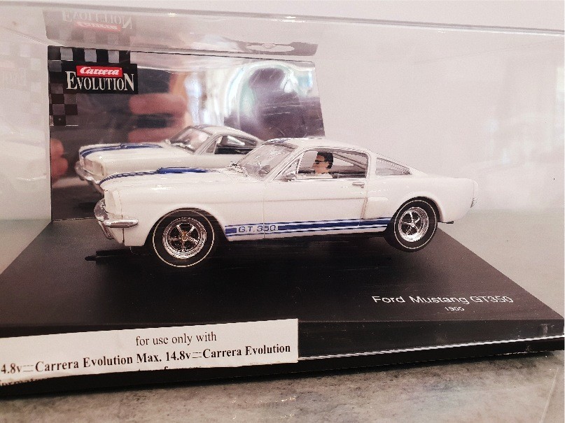 CARRERA 25428 EVOLUTION FORD MUSTANG 350 GT