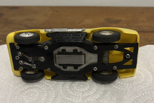 FERRARI TR 60 JAUNE  CIRCUIT 24