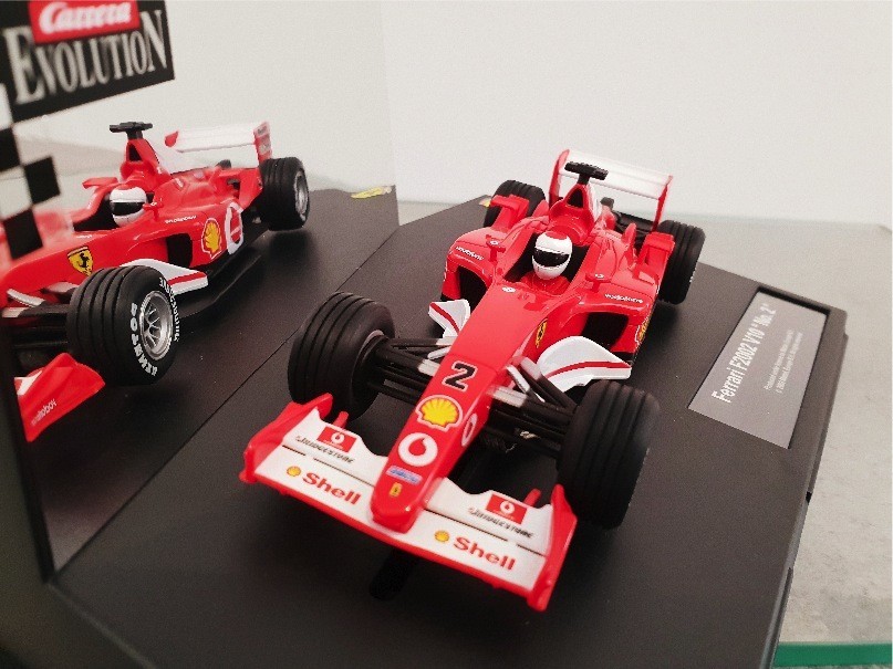 CARRERA 25707 EVOLUTION FERRARI F2002 V10 N2