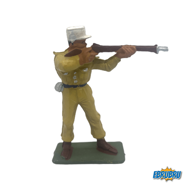 Légionnaires - Tireur fusil debout - Série luxe Sable - STARLUX 5091