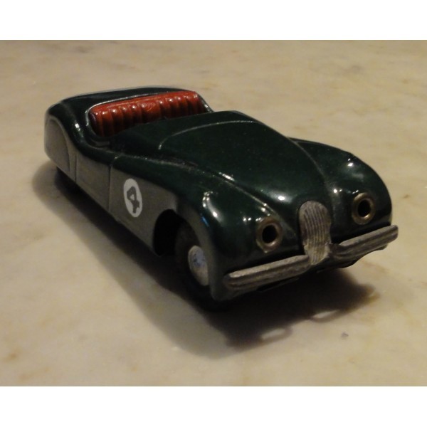 JAGUAR XK 120  VERTE SCALEX SCALEXTRIC