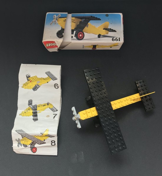 Avion Lego 661