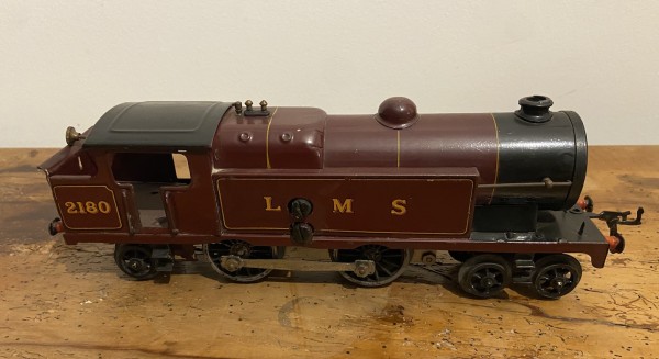 LOCOMOTIVE L.M.S. 2180 ELECTRIQUE HORNBY EN O 