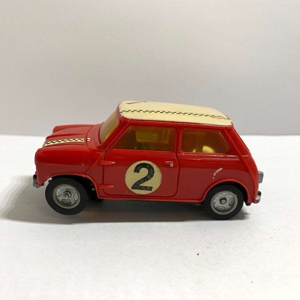 Cooper 1300 rouge  JOUEF 3550