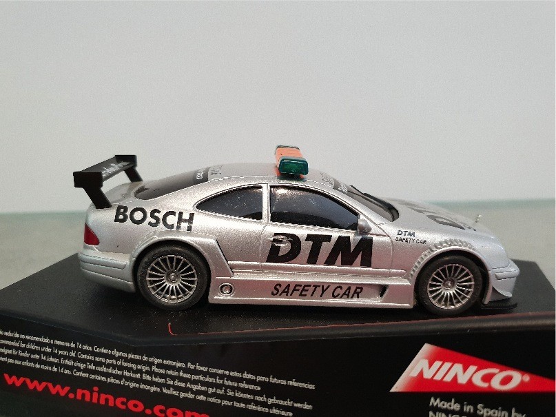 NINCO 50261 MERCEDES MB CLK DTM SAFETY CAR