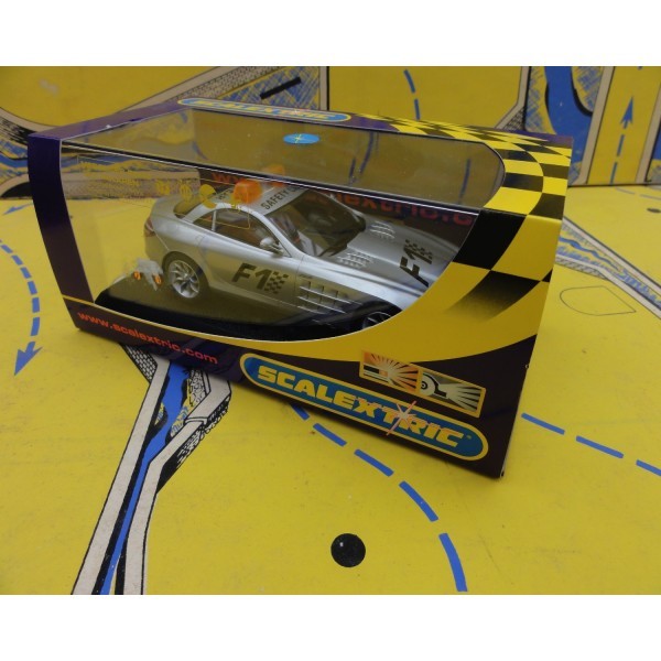 MERCEDES BENZ SLR MCLAREN F1 SAFETY CAR SCALEXTRIC RÉF C2756