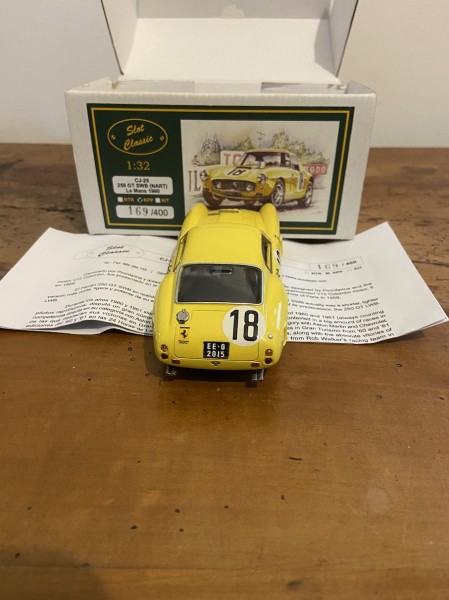 Ferrari 250 GT SWB  NART Le Mans 1960  Slot Classic  CJ 25