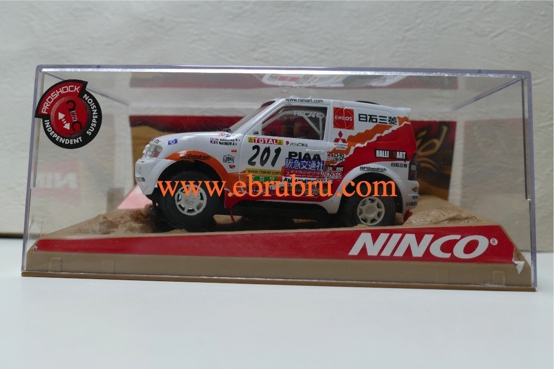 MITSUBISHI PAJERO N°201 MASUOKA  Paris-Dakar  NINCO Réf 50306