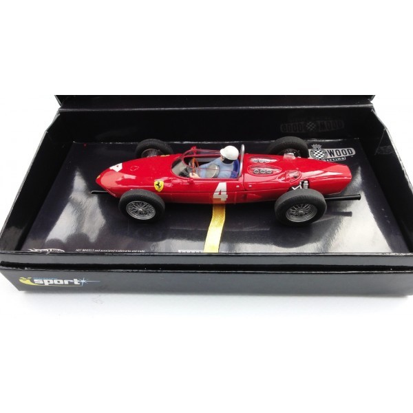 FERRARI 156 F1 N°4 SCALEXTRIC RÉF C2640A PHIL HILL 1961 GERMAN GRAND PRIX