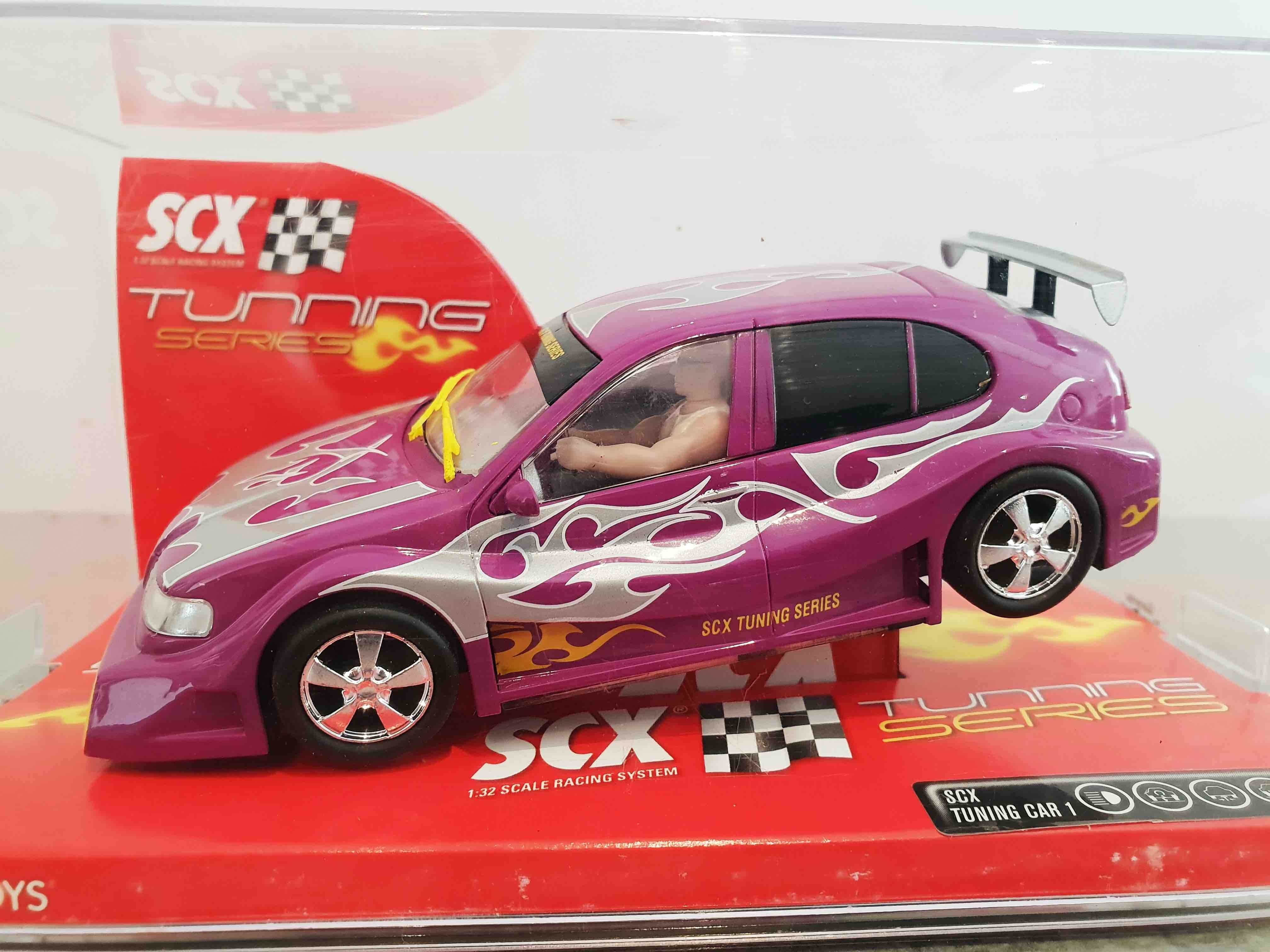 SCALEXTRIC 61900 SCX TUNING CAR