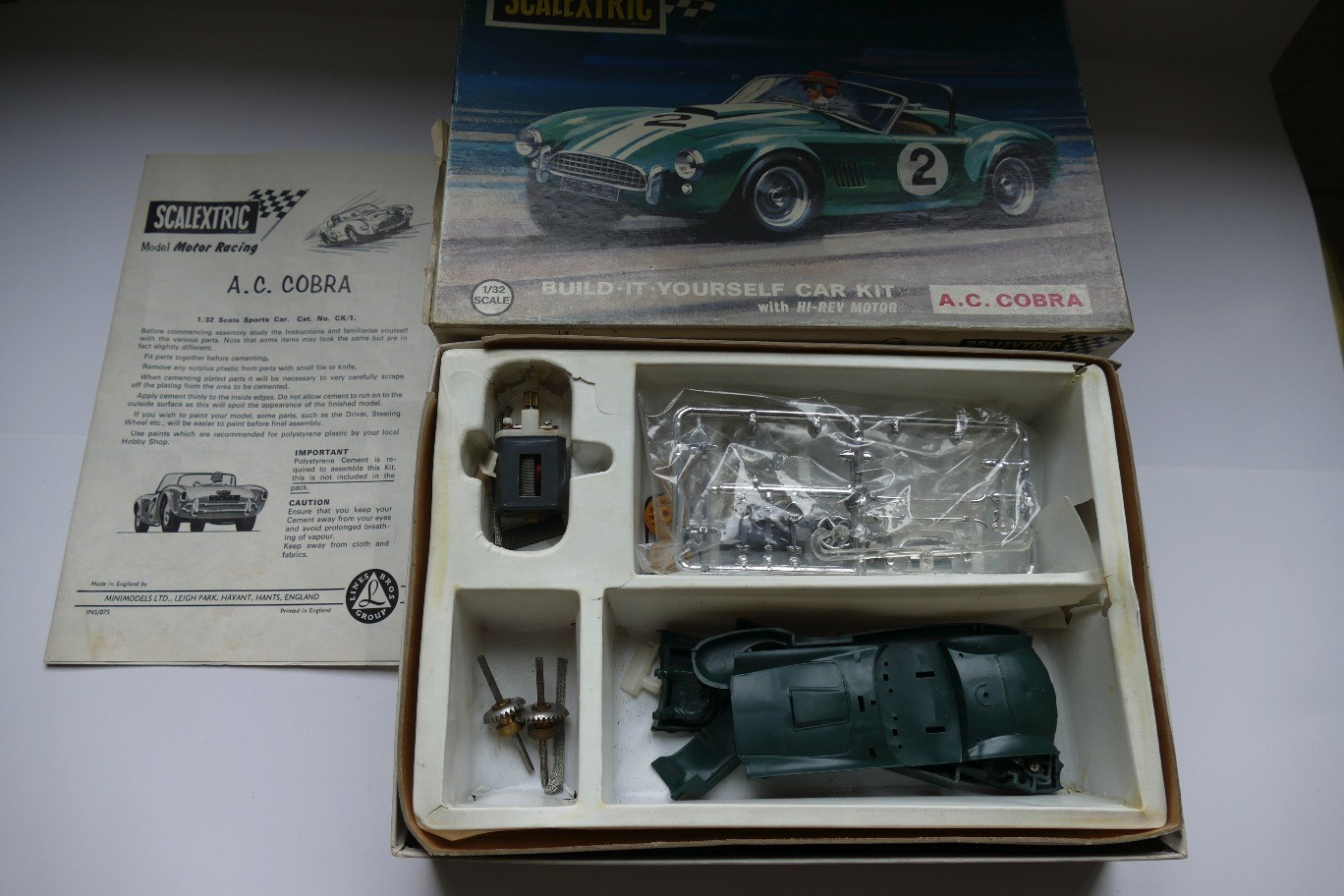 AC COBRA KIT SCALEXTRIC REF CK1