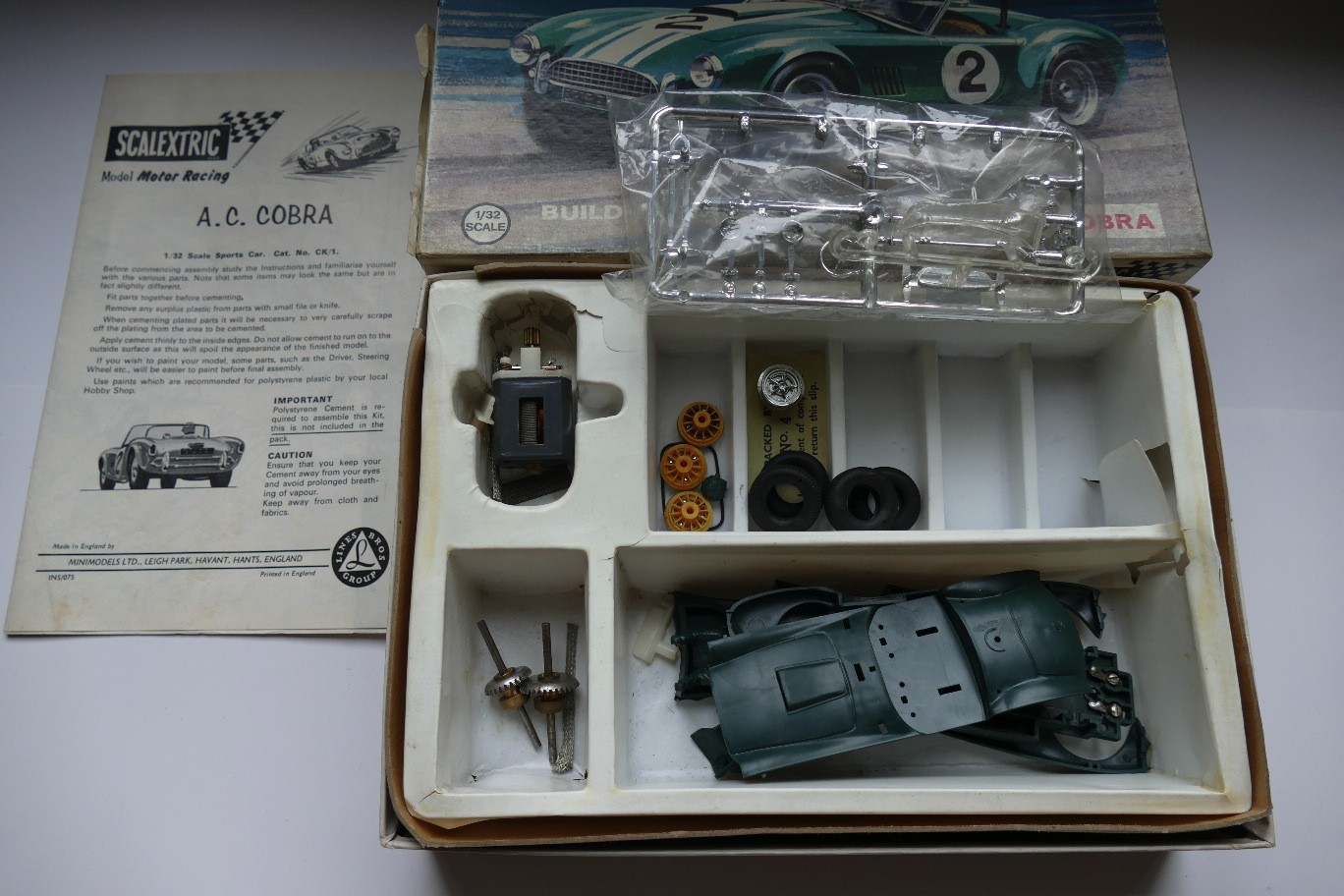 AC COBRA KIT SCALEXTRIC REF CK1