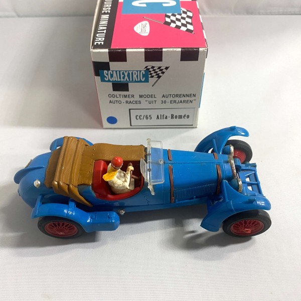 ALFA ROMEO 8C bleue SCALEXTRIC RÉF C65 VINTAGE