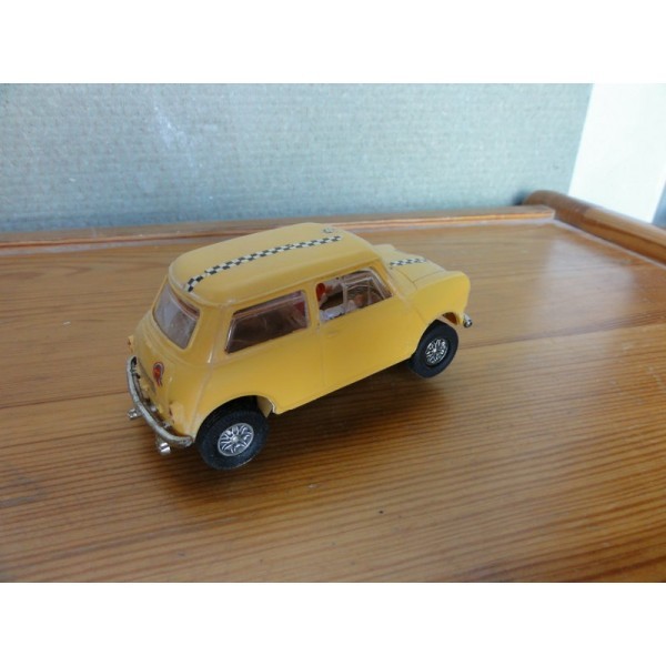 MINI COOPER RALLY C7 SCALEXTRIC