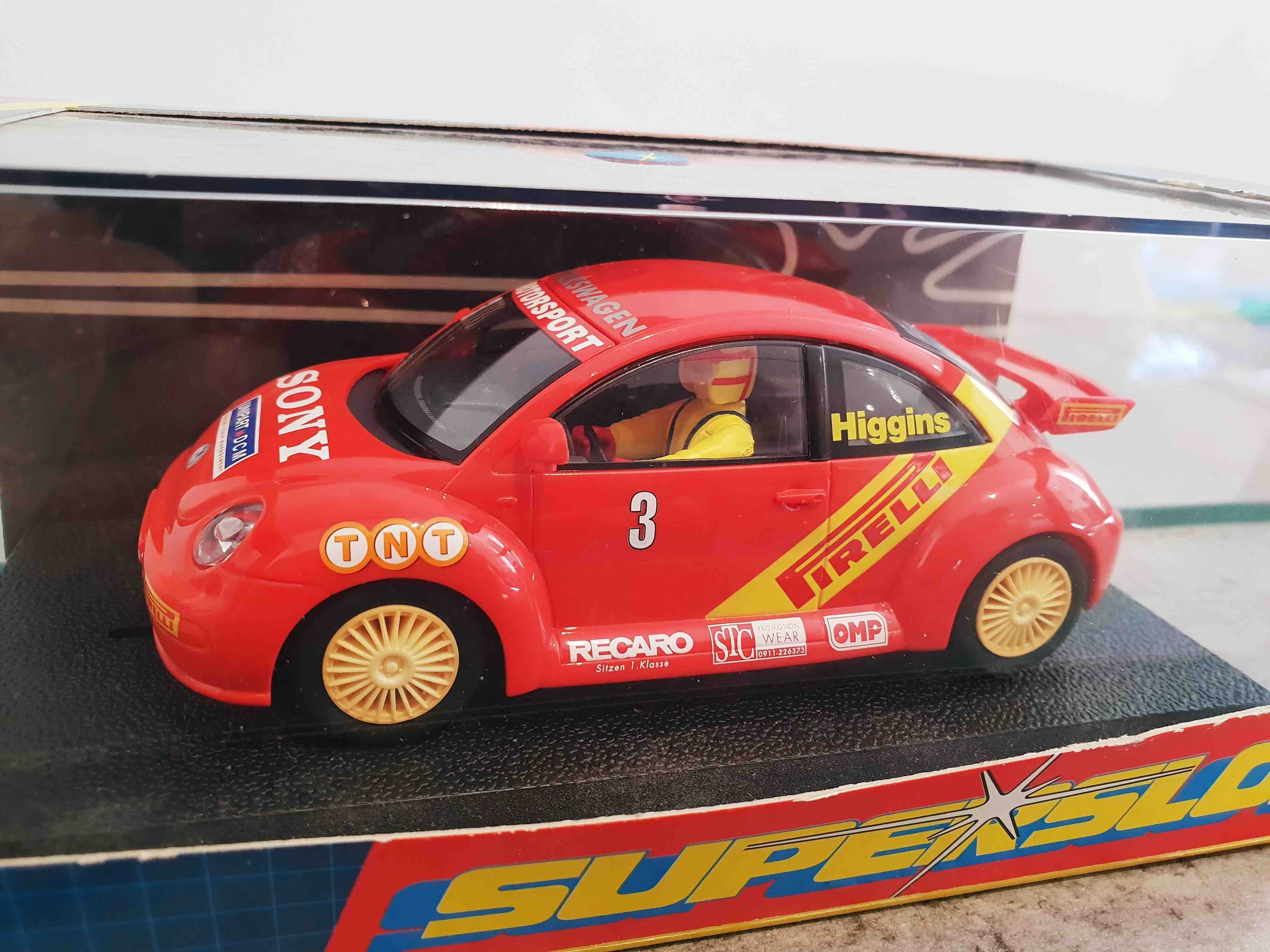 SCALEXTRIC H2233 VW BEETLE PIRELLI N3