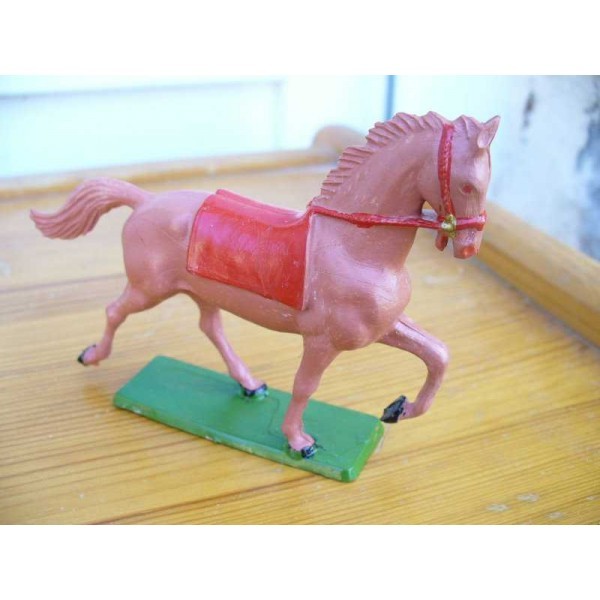 CHEVAL ROSE SELLE ROUGE