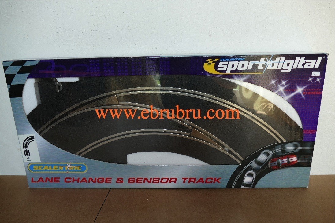 LANE CHANGE & SENSOR TRACK  NEW SCALEXTRIC C7008 DIGITAL 1/32 SLOT CAR