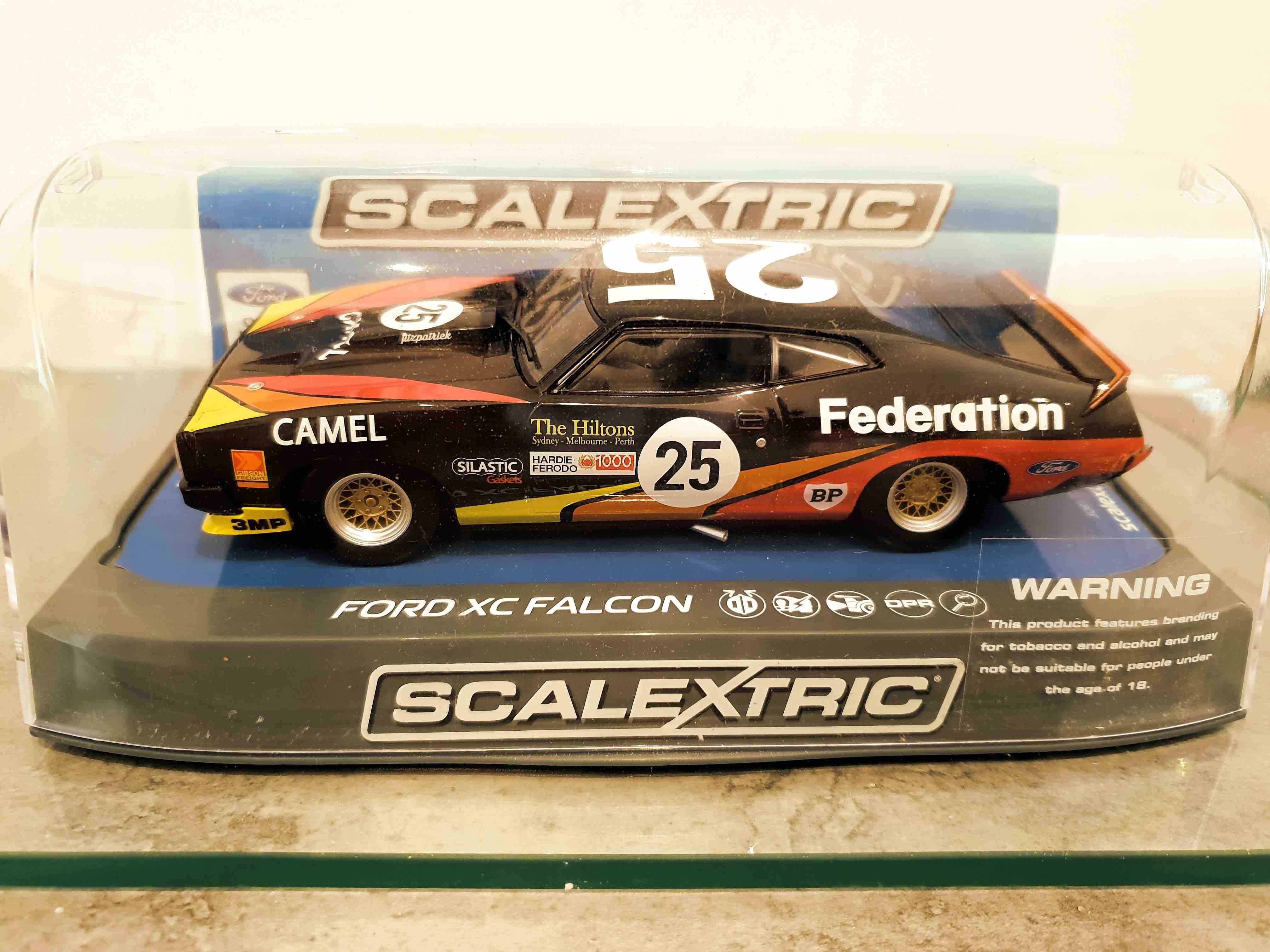 SCALEXTRIC C3869 FORD XC FALCON