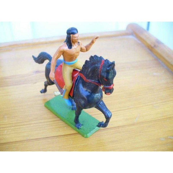 CAVALIER INDIEN STARLUX HACHE CHEVAL NOIR