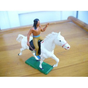 CAVALIER INDIEN HACHE CHEVAL BLANC STARLUX