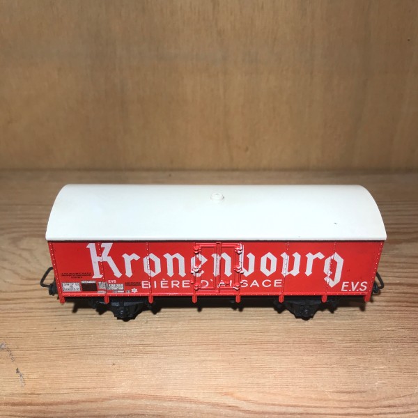 wagon couvert métallique Kronembourg Jouef
