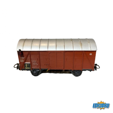 Wagon de marchandises couvert avec feux de fin de convoi MARKLIN 4506