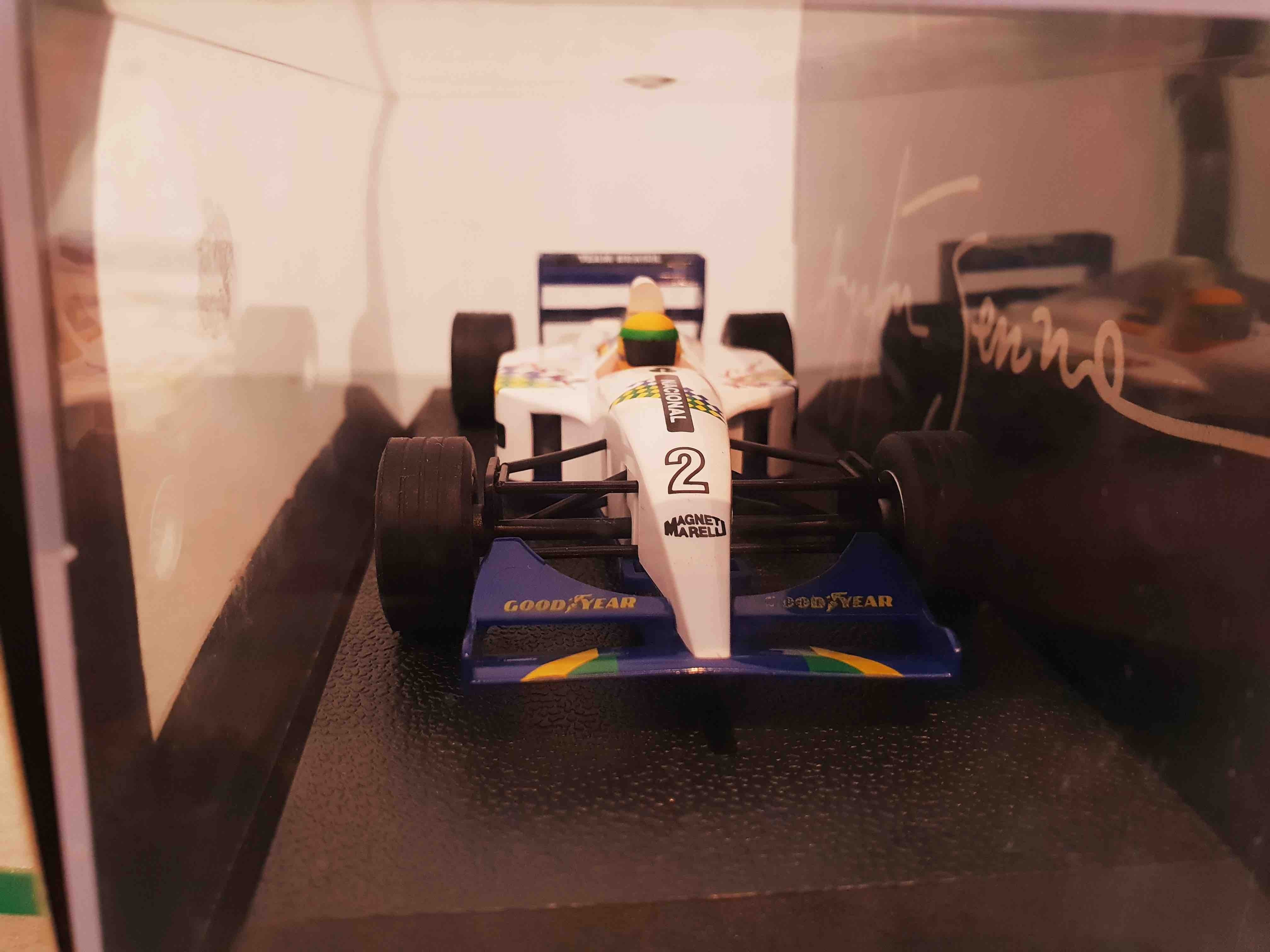 SCALEXTRIC F2214 SENNA F1