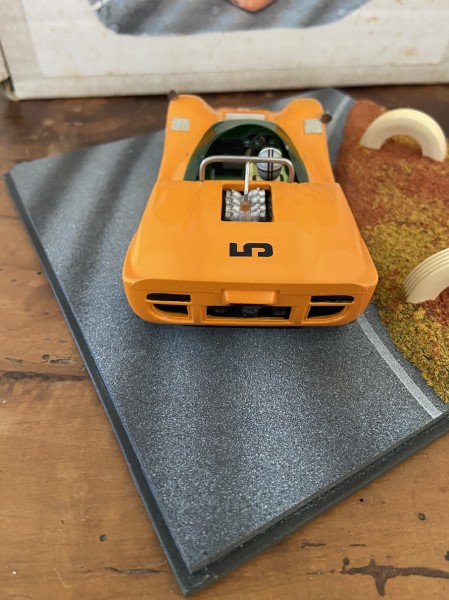 McLaren M6 Can-AM Laguna Seca MAXI MODELS MX-001.PP