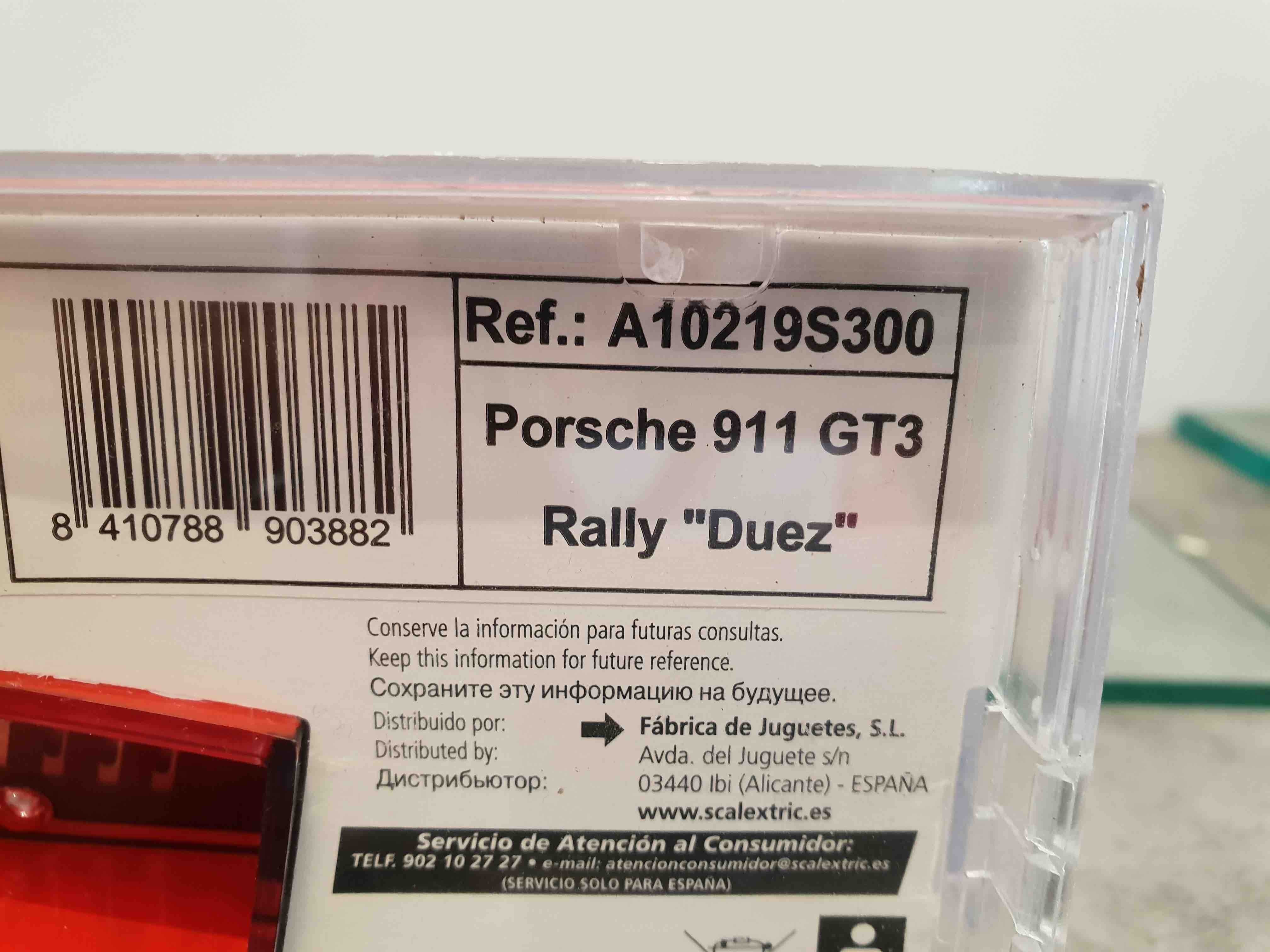 SCALEXTRIC A10219S300 PORSCHE 911 GT3