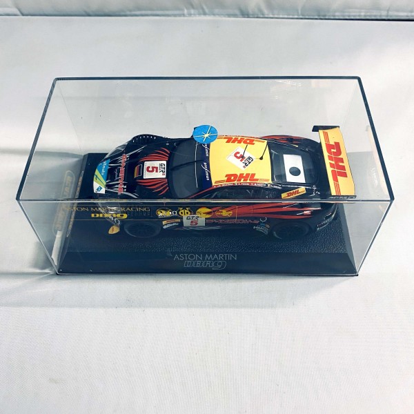 Aston Martin DBR9 No5 SCALEXTRIC C2790
