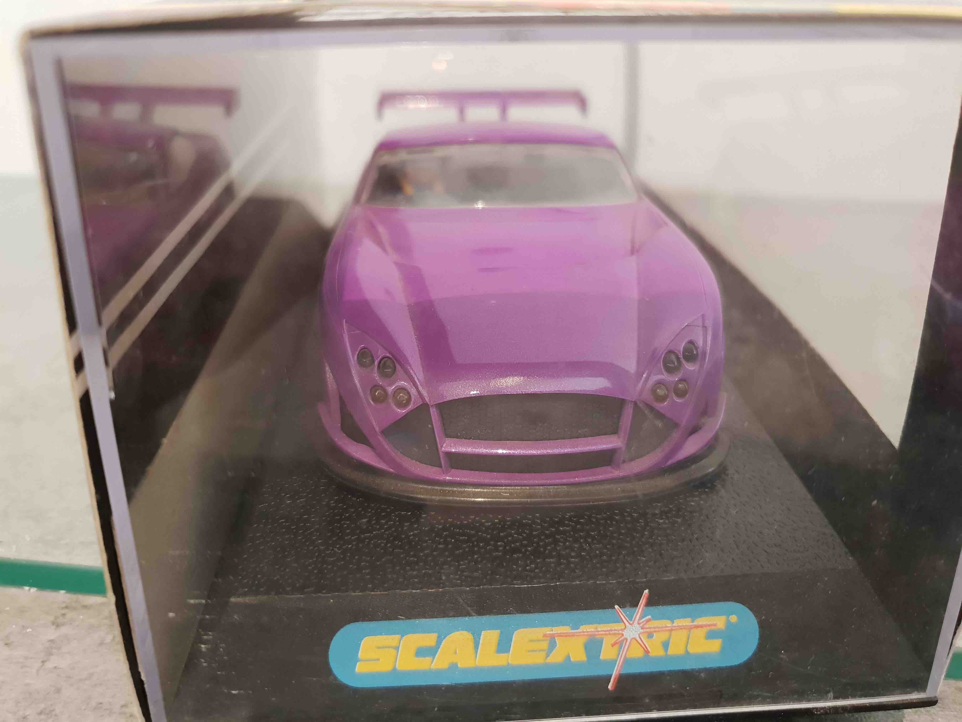 SCALEXTRIC C2184 TVR PURPLE