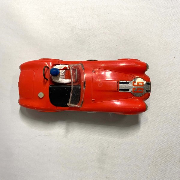 AC Cobra rouge scalextric ref C78