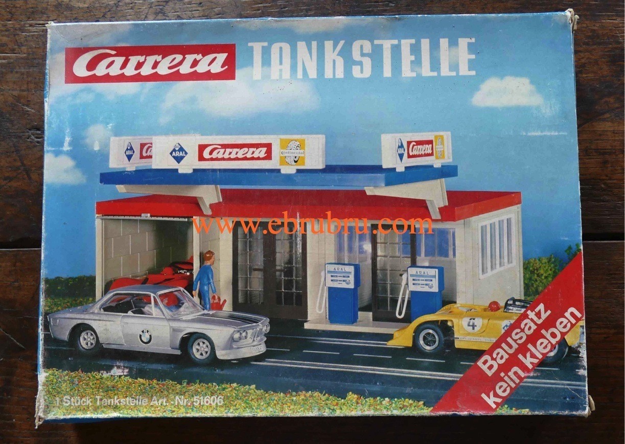 Station Essence tankstelle Carrera universal  124  réf 51606