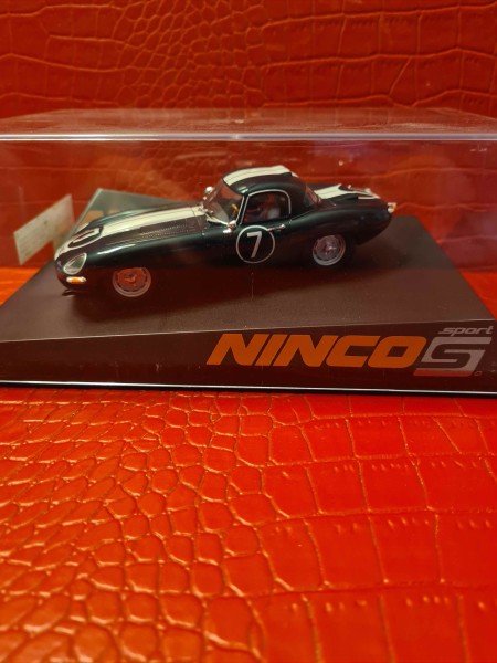 JAGUAR E-TYPE ROADSTER BRITISH GREEN NINCO S REF 50599 