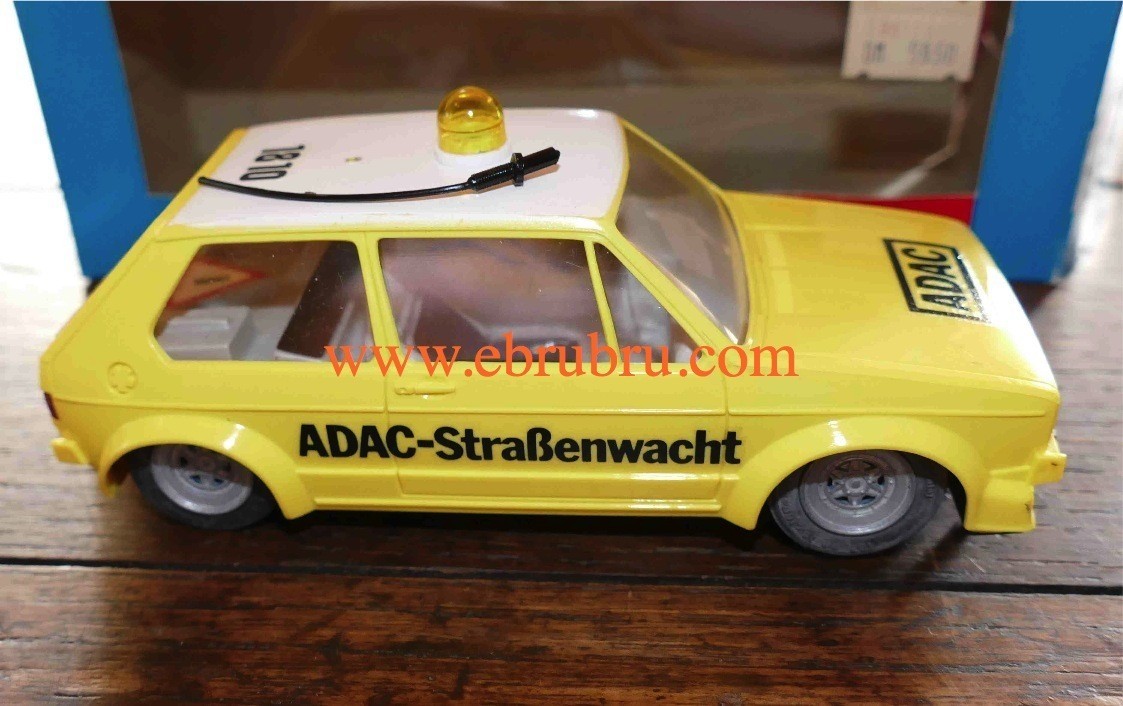 VW GOLF ADAC STRASSENWACHT  GELB CARRERA 124 REF  40669