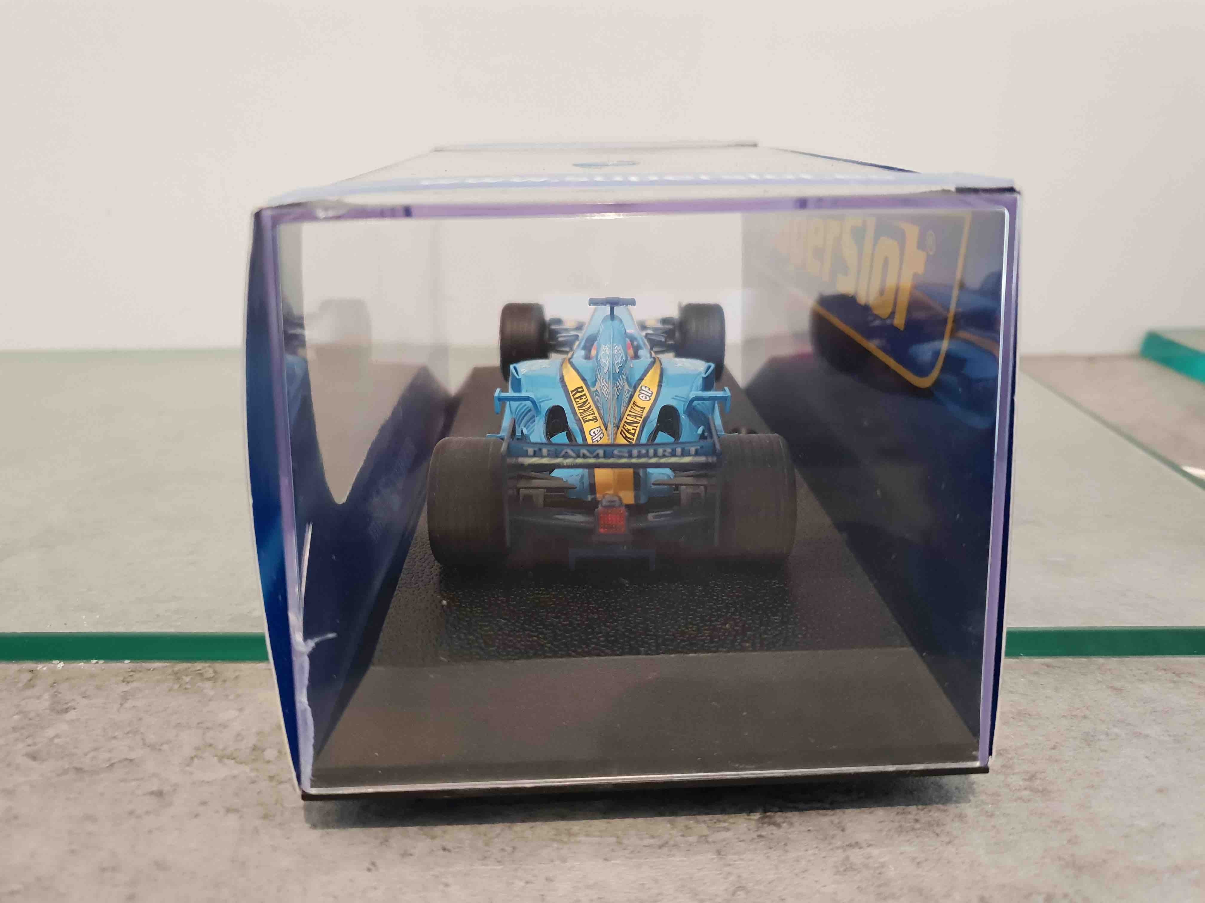 SCALEXTRIC H2582 RENAULT R24 F1 TEAM SPIRIT SUPERSLOT