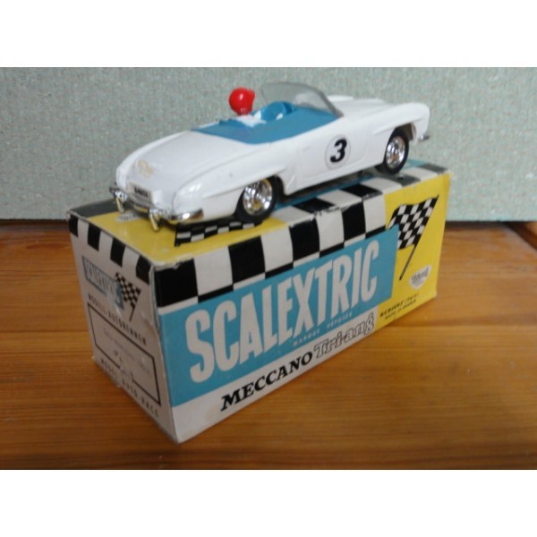 MERCEDES 190 SL BLANCHE SCALEXTRIC C75