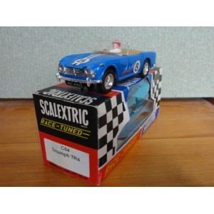 TRIUMPH TR4 SCALEXTRIC  C84