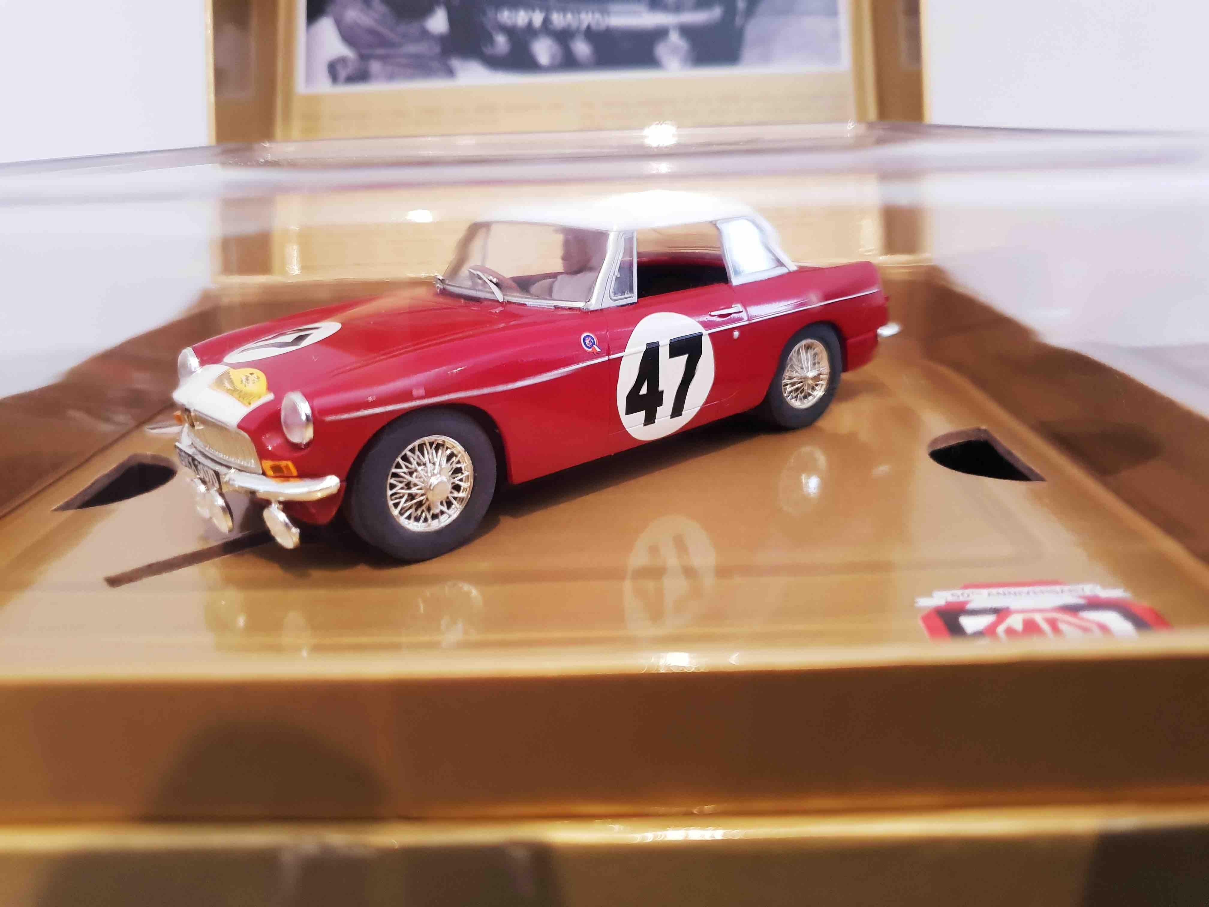 SCALEXTRIC C3270A CELEBRATING 50 YEARS OF MGB