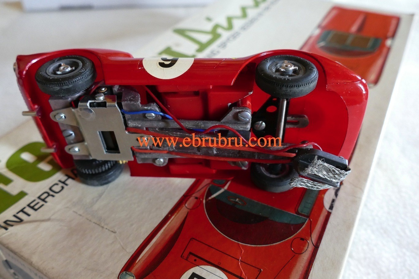 FERRARI DINO COX SCALE 1/24 SLOT CAR