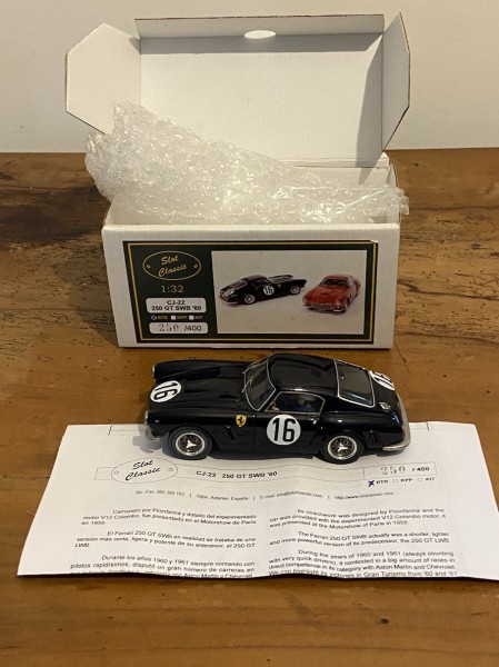 Ferrari 250 GT SWB  Le Mans 1960 Slot Classic CJ-22 RTR