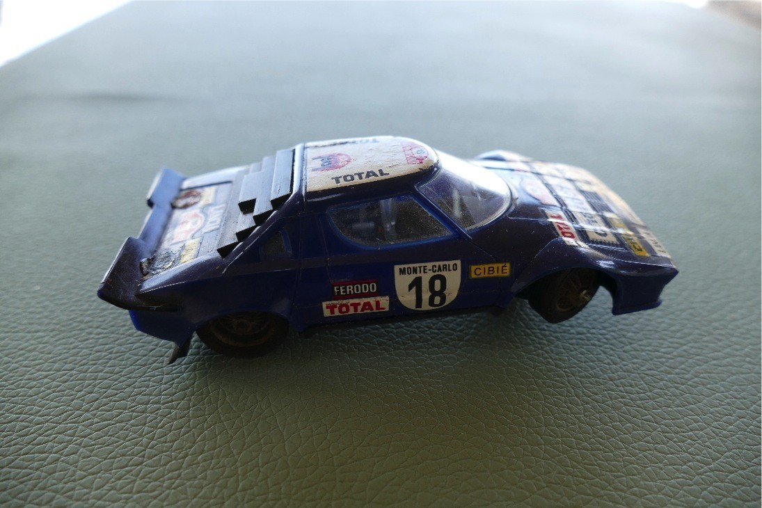 Lancia Stratos bleu JOUEF