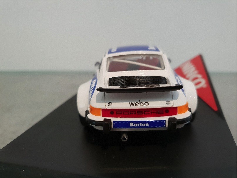 NINCO 50334 PORSCHE 934 BURTON OF LONDON