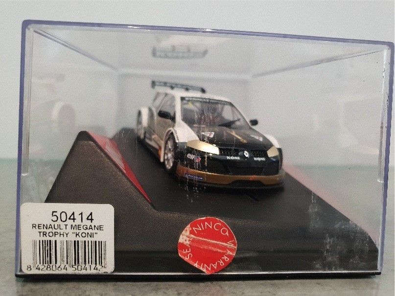 NINCO 50414 RENAULT MEGANE TROPHY KONI